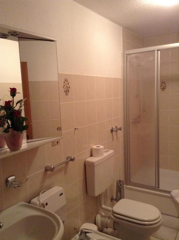 Hotel Zum Stresemann Gotinga Habitación foto